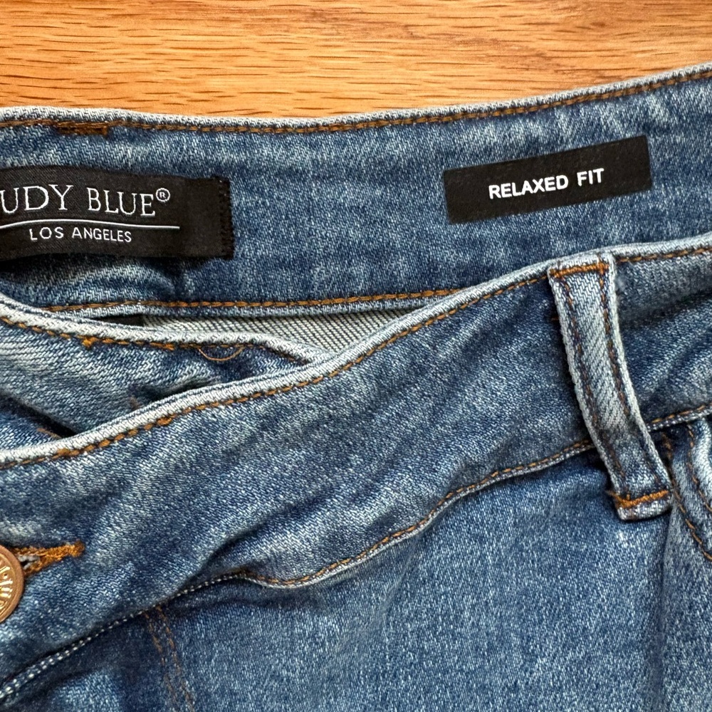 Judy Blue Relaxed Fit Jeans 22W Plus Size Medium Wash Stretch - Picture 2 of 5